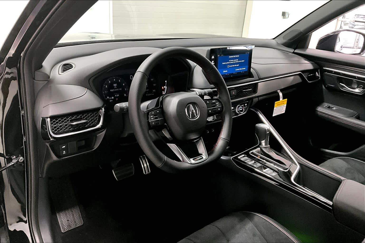 Thumbnail: 2025 Acura ADX - 2
