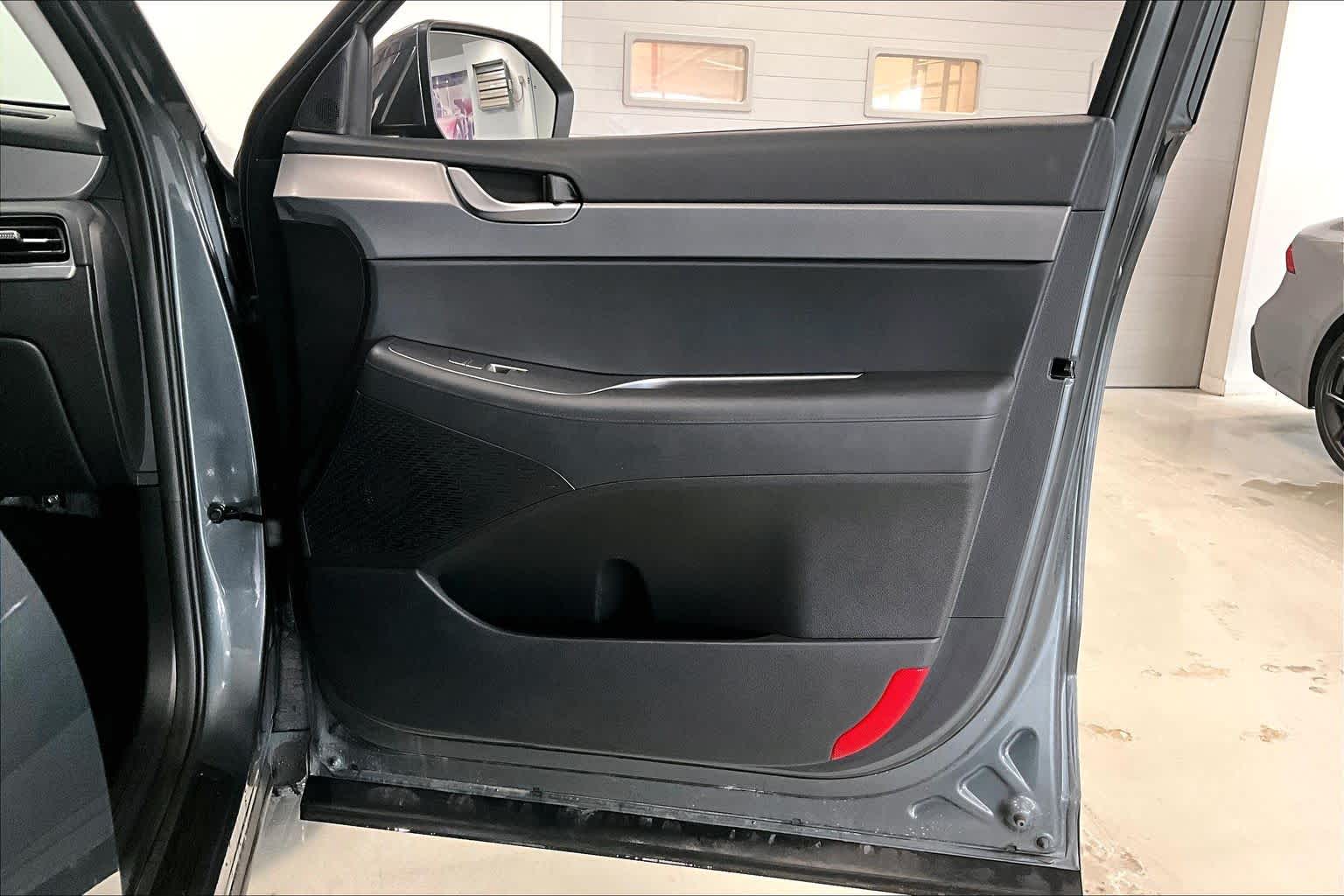 Thumbnail: 2022 Hyundai Palisade - 26