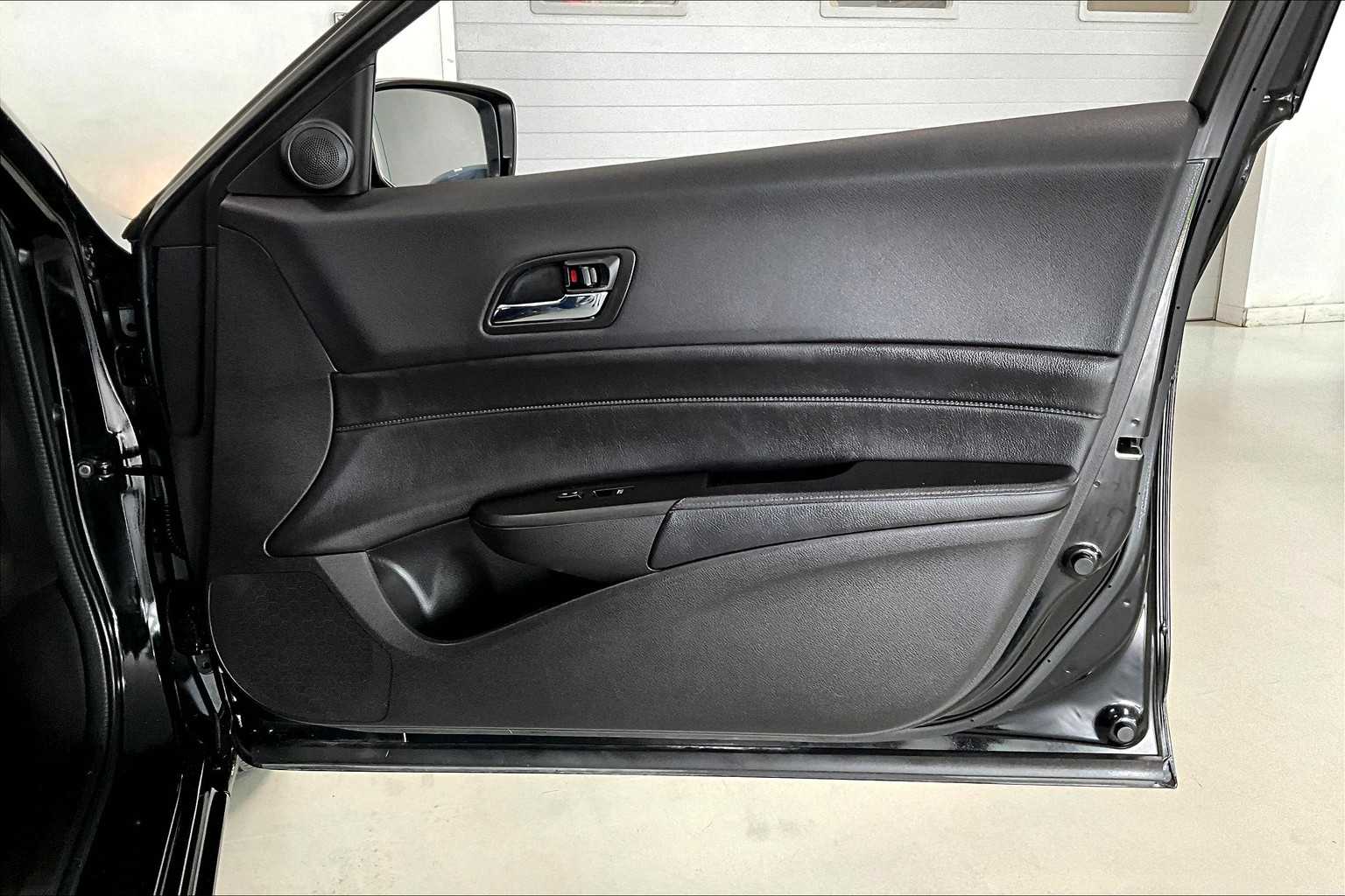 2013 Acura ILX Technology 26