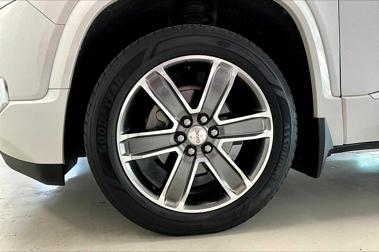 Thumbnail: 2018 GMC Acadia - 7