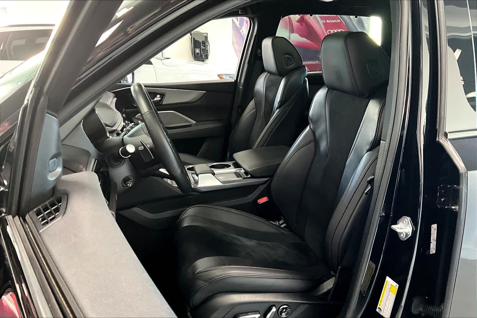 Thumbnail: 2023 Acura MDX - 10