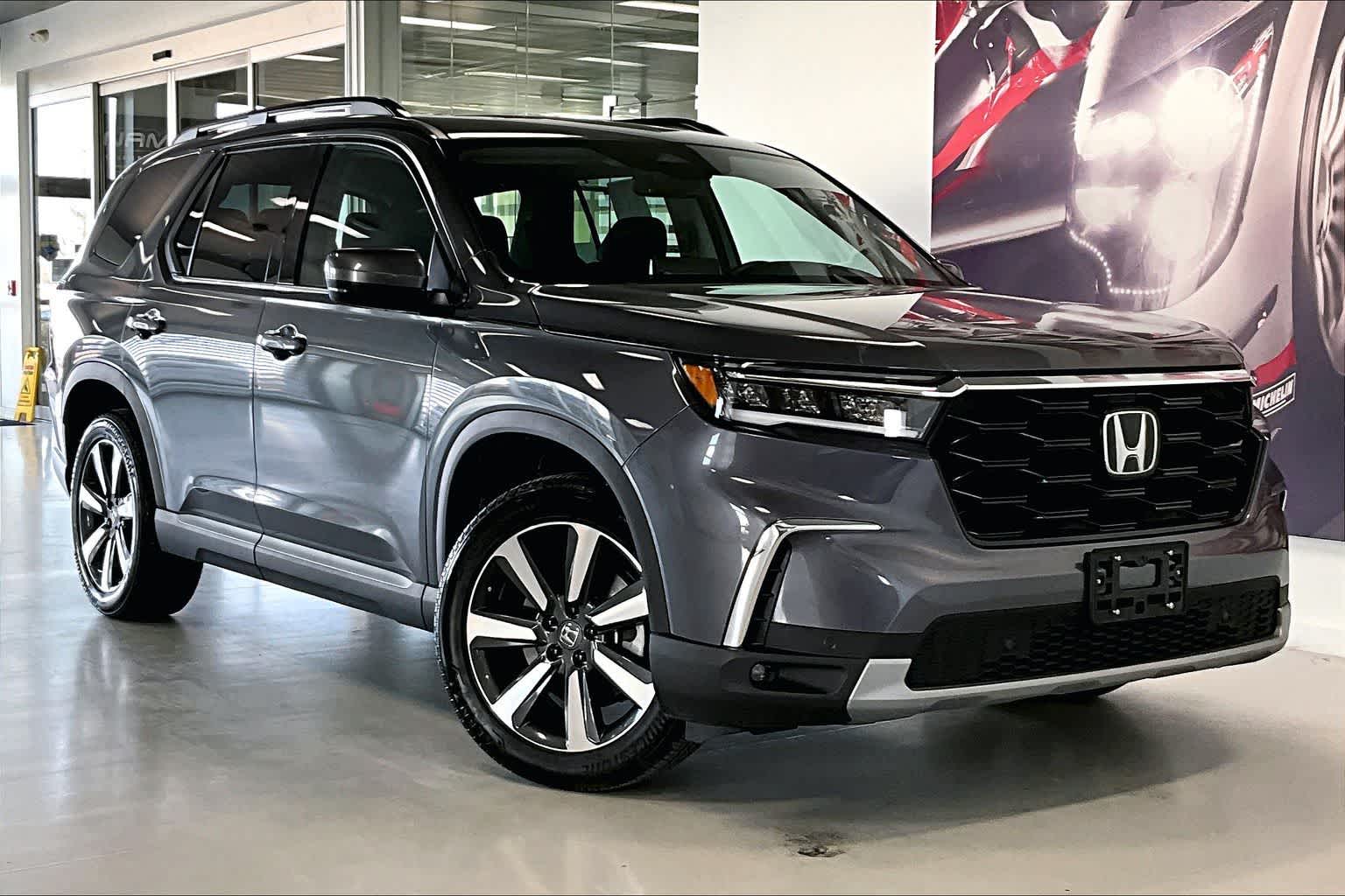 Thumbnail: 2025 Honda Pilot - 19