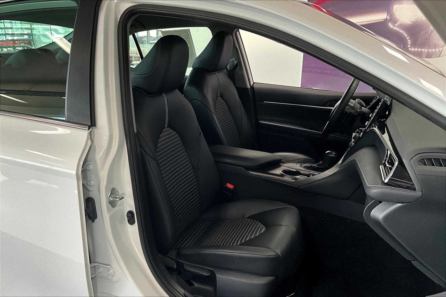 Thumbnail: 2023 Toyota Camry - 12