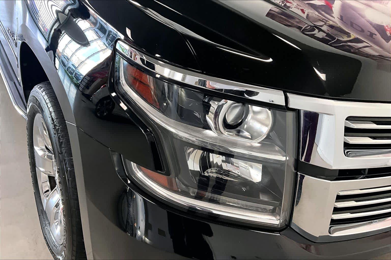 Thumbnail: 2016 Chevrolet Tahoe - 27