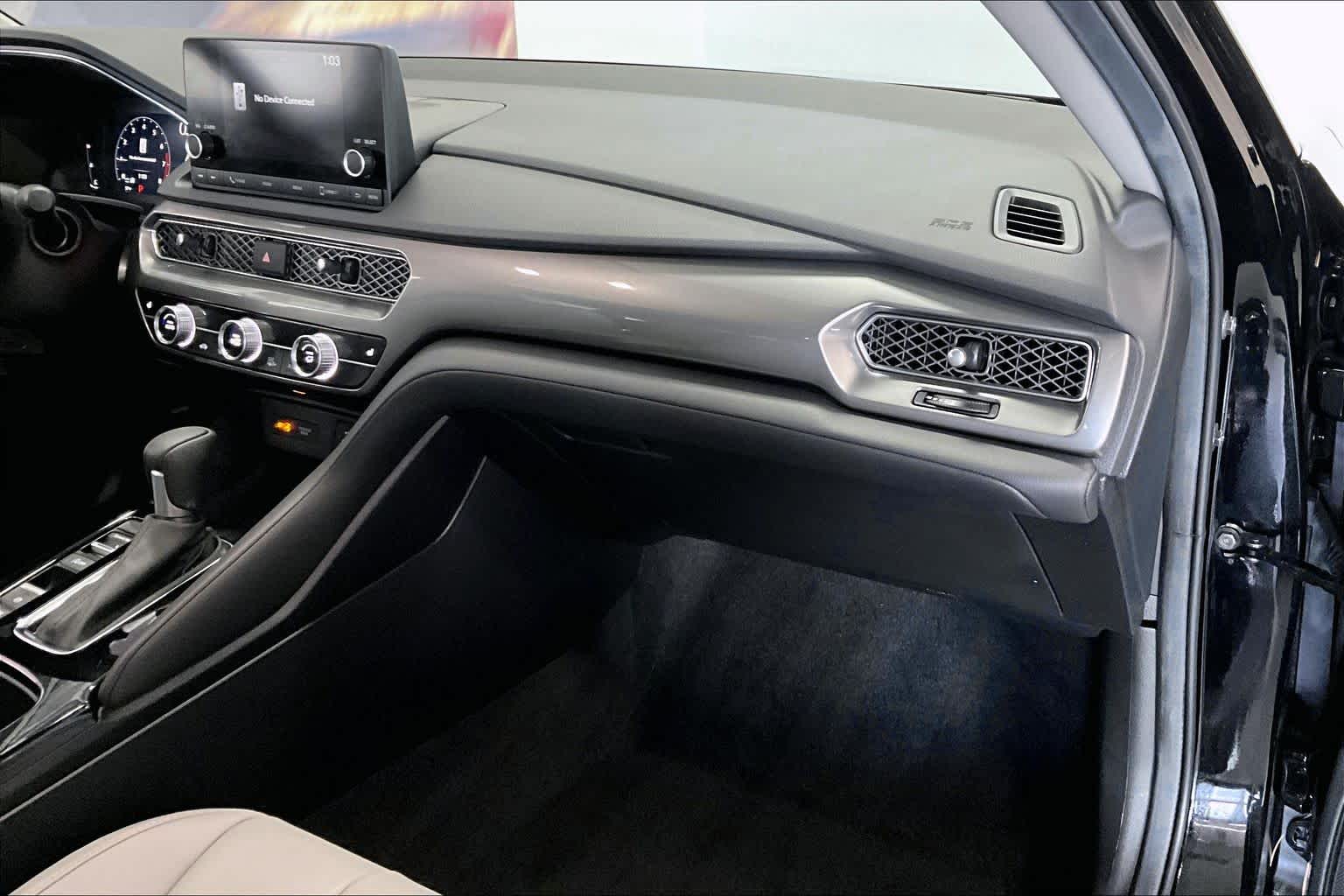 Thumbnail: 2025 Acura Integra - 20