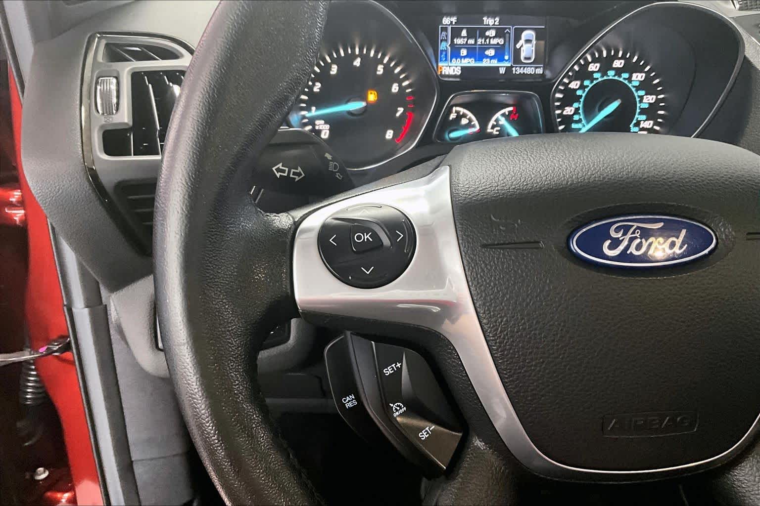 Thumbnail: 2014 Ford Escape - 22