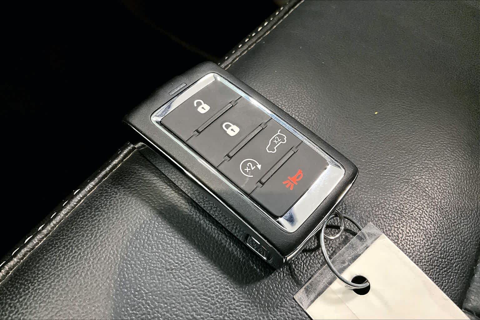 Thumbnail: 2022 Jeep Grand Cherokee - 16