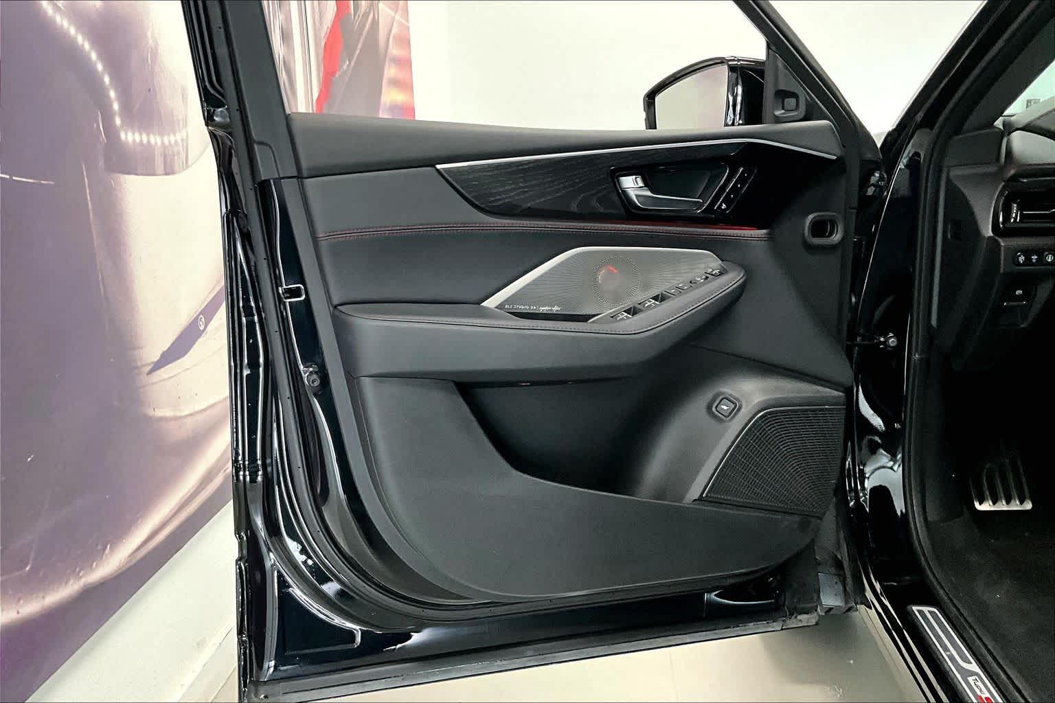 Thumbnail: 2024 Acura MDX - 24