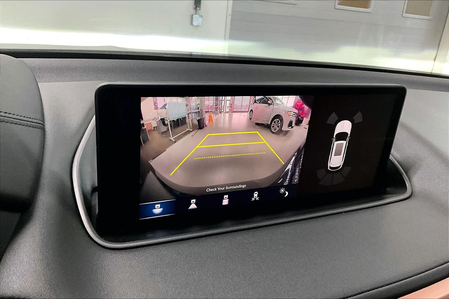 Thumbnail: 2023 Acura MDX - 23