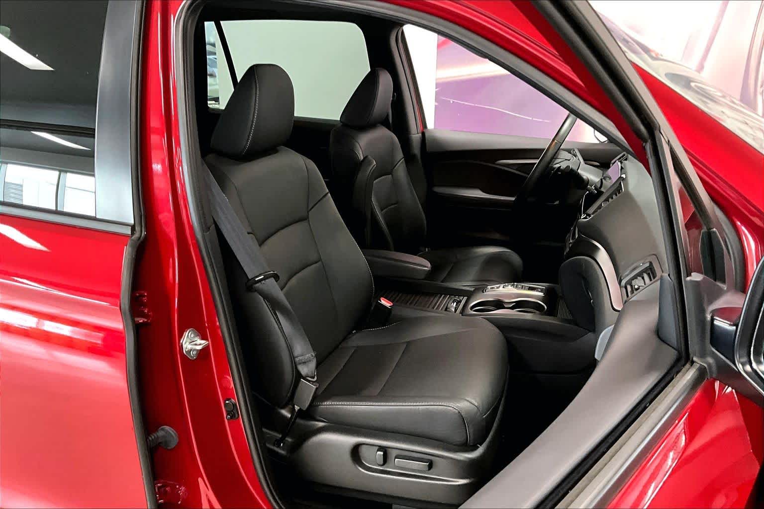 Thumbnail: 2023 Honda Passport - 12