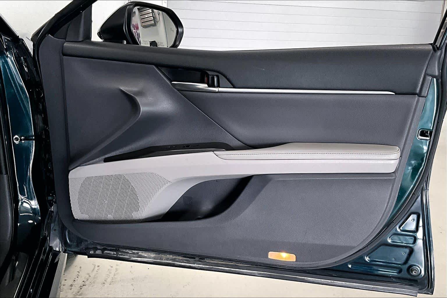 Thumbnail: 2021 Toyota Camry - 25