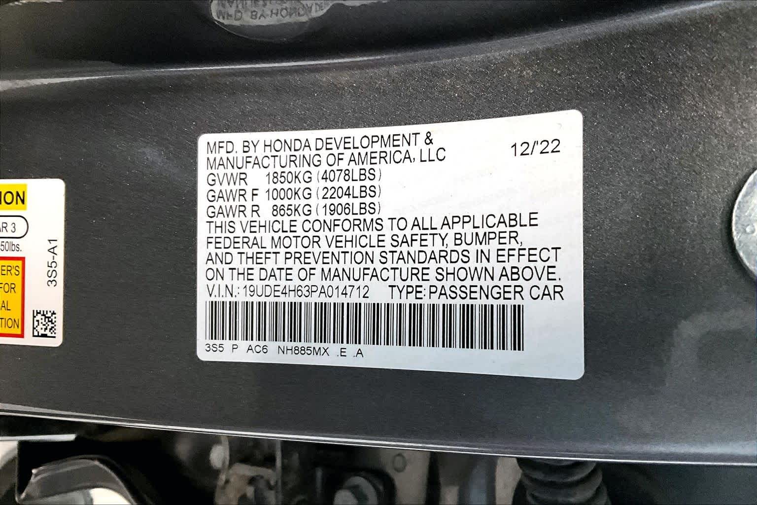 Thumbnail: 2023 Acura Integra - 19