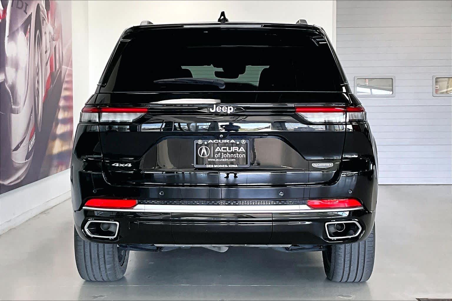 Thumbnail: 2022 Jeep Grand Cherokee - 5
