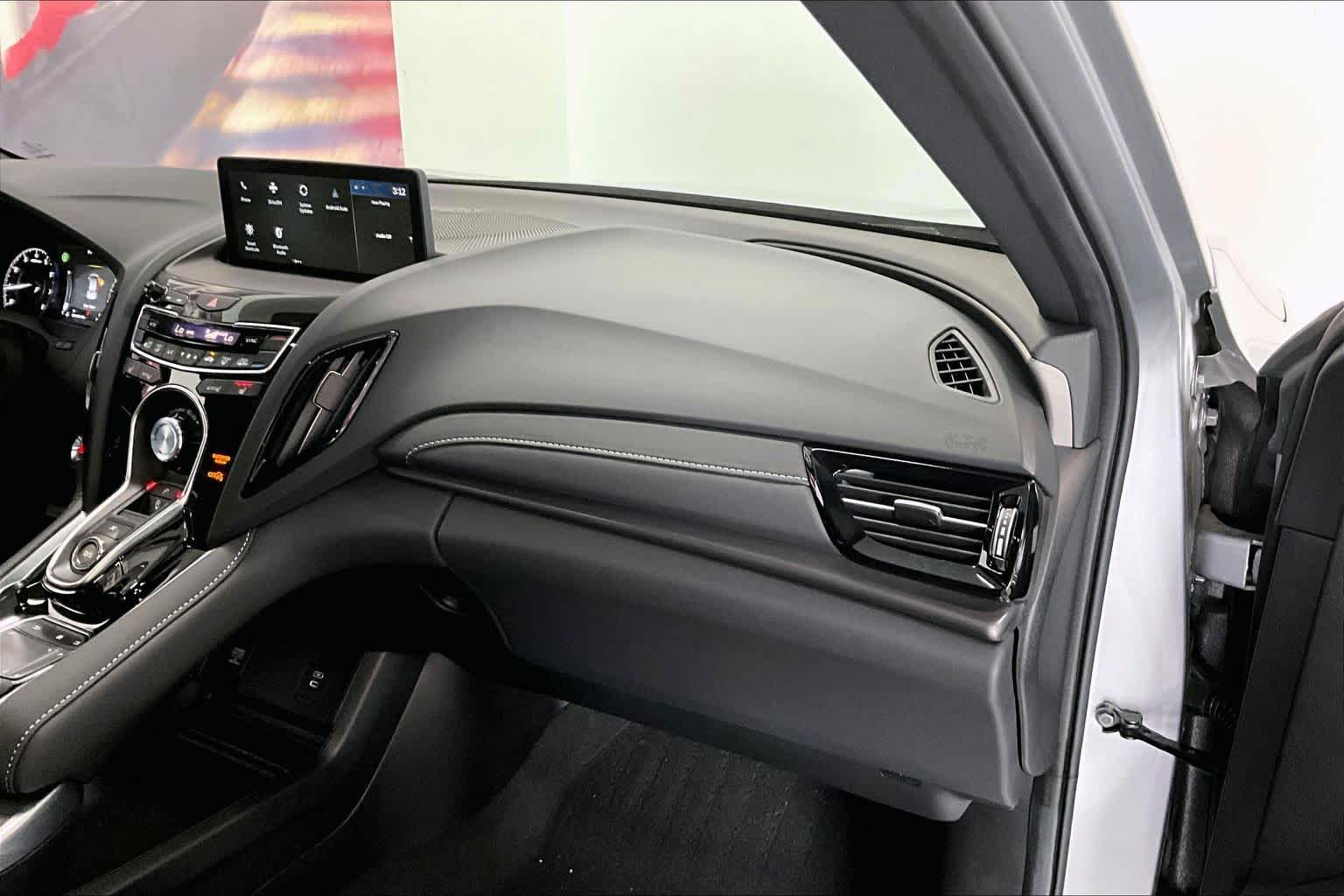 Thumbnail: 2025 Acura RDX - 21