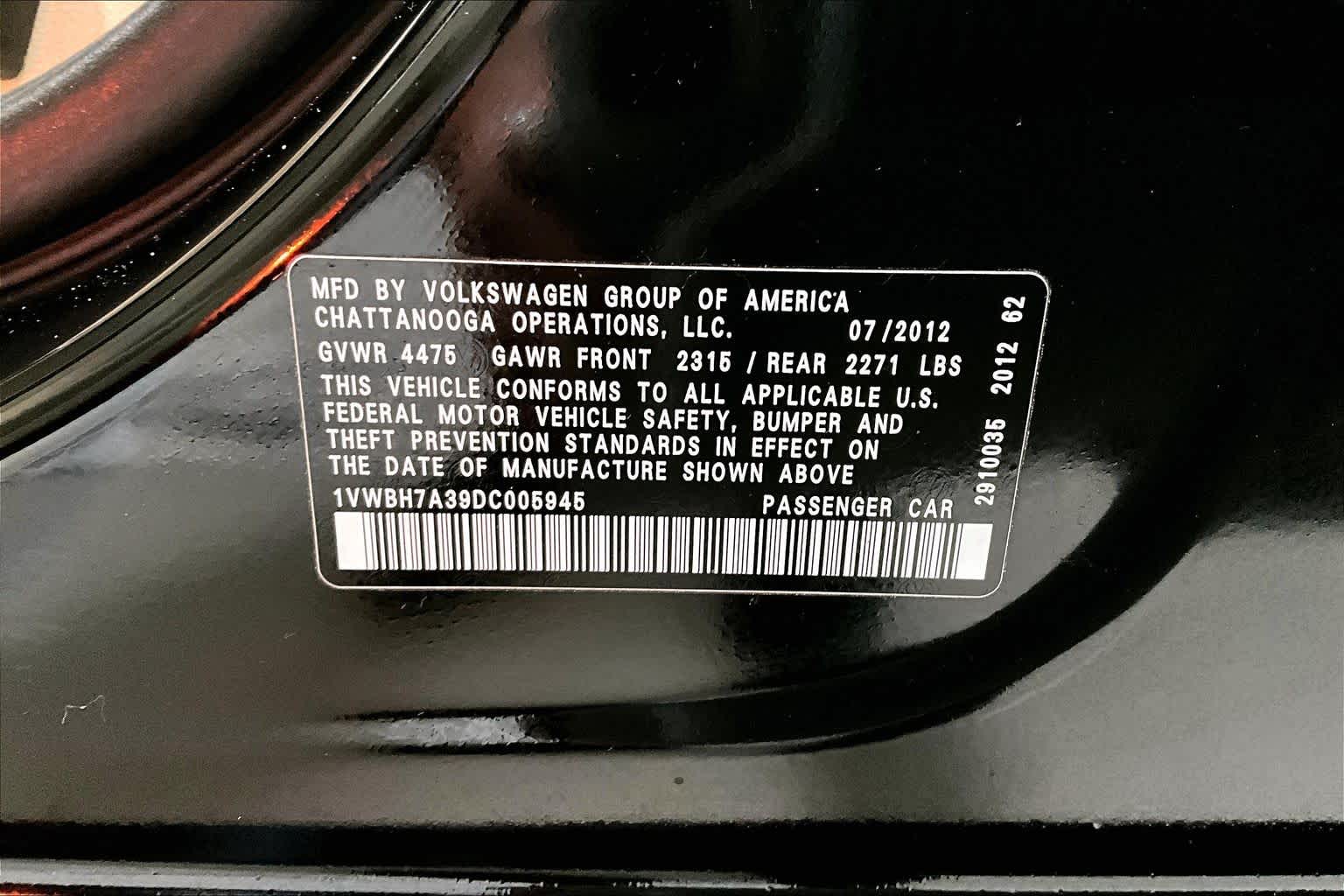 Thumbnail: 2013 Volkswagen Passat - 19