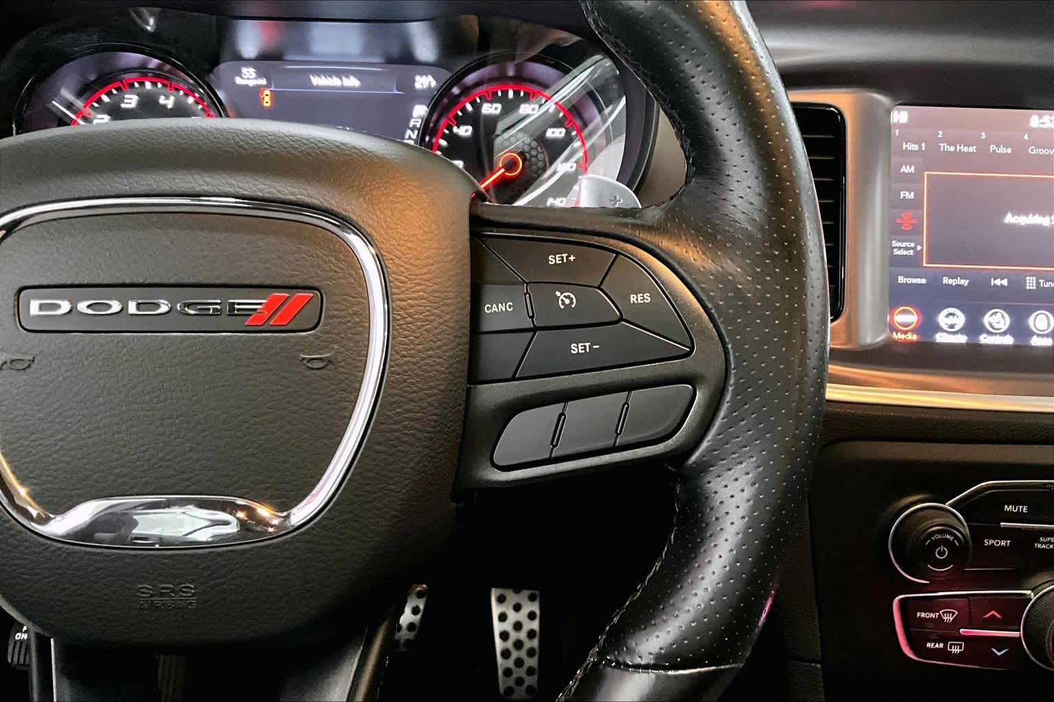 Thumbnail: 2020 Dodge Charger - 23