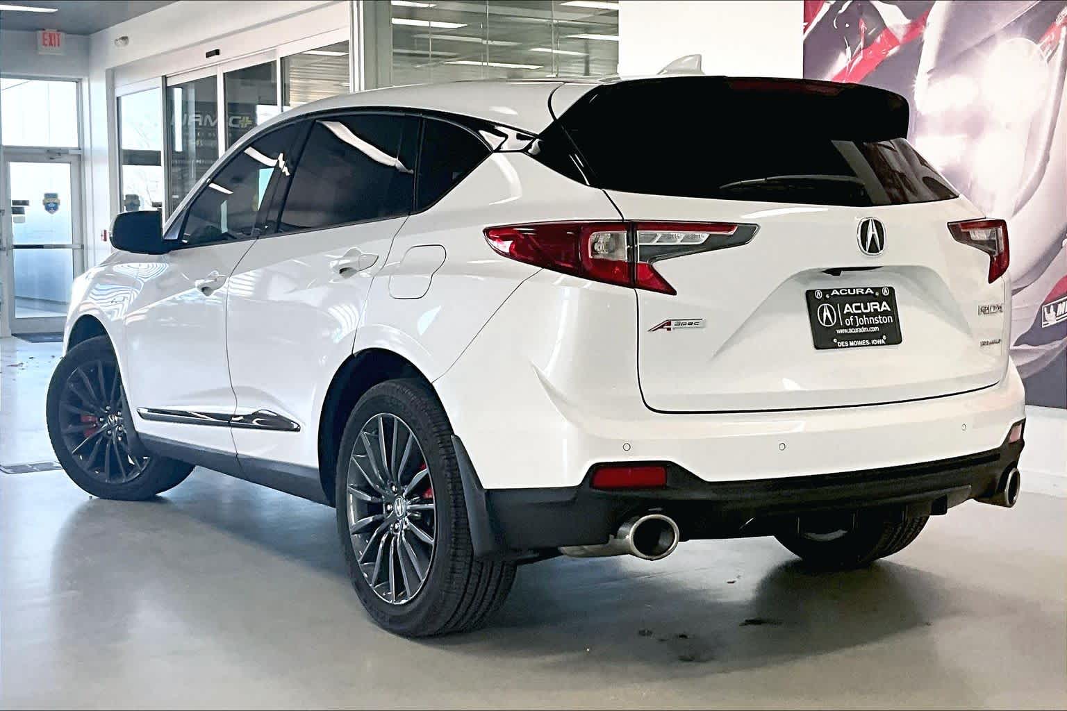 Thumbnail: 2024 Acura RDX - 4