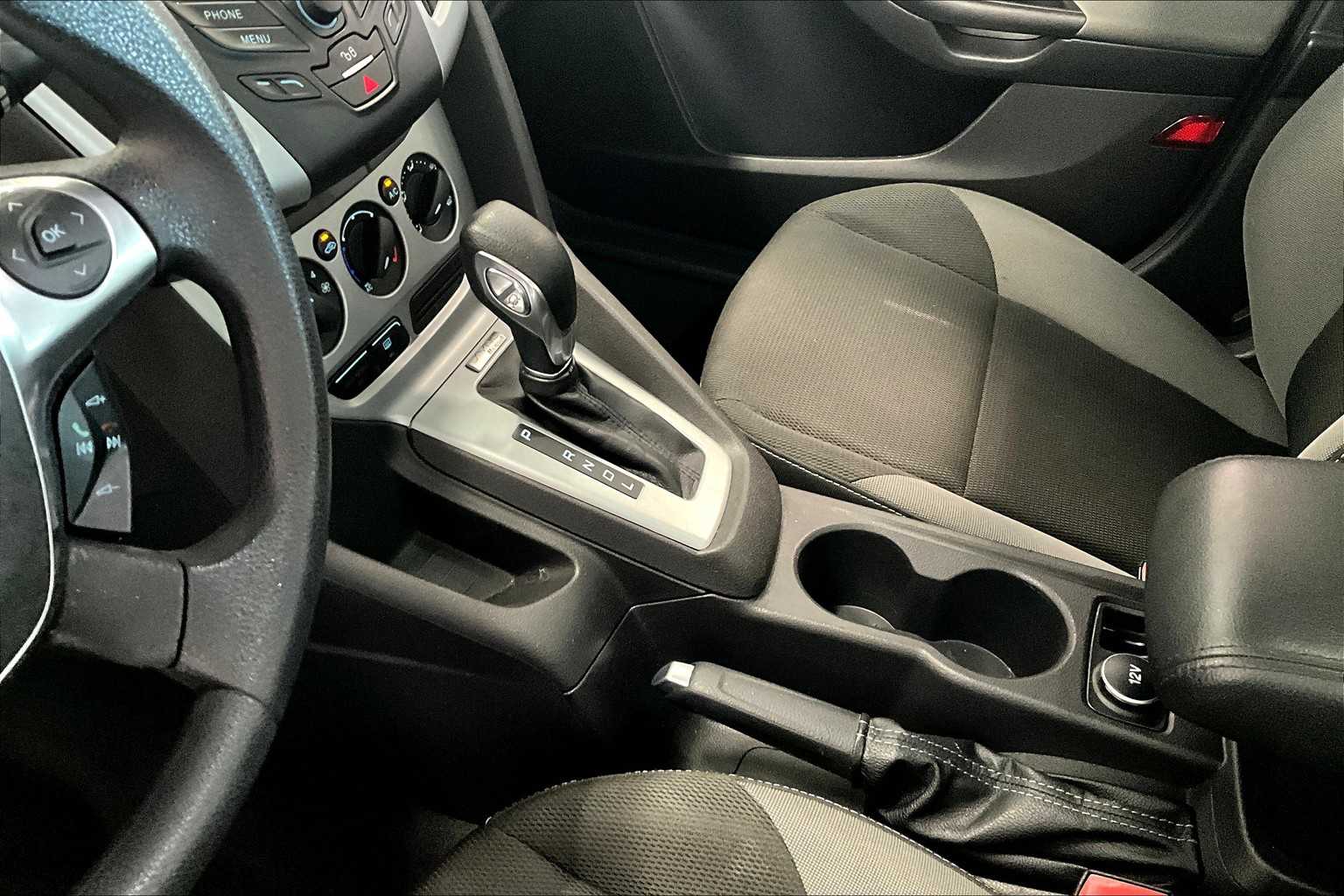 Thumbnail: 2012 Ford Focus - 15