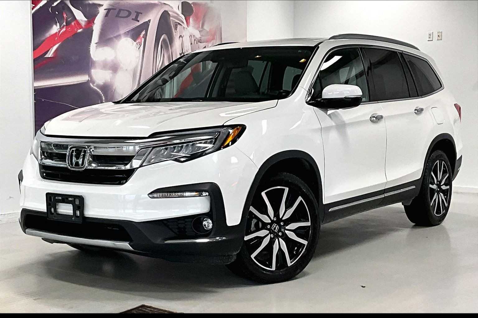 Thumbnail: 2019 Honda Pilot - 1