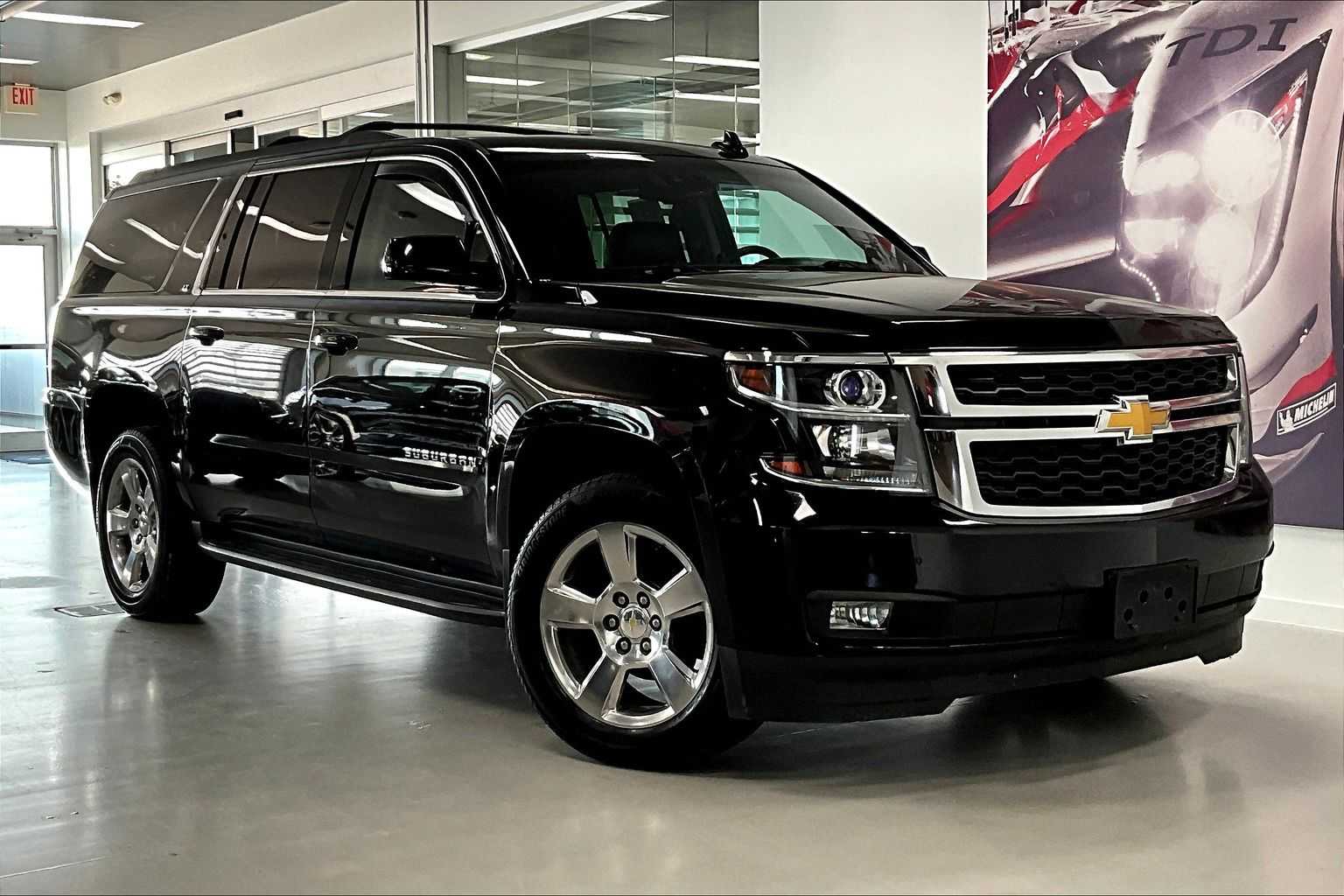 Thumbnail: 2016 Chevrolet Suburban - 20