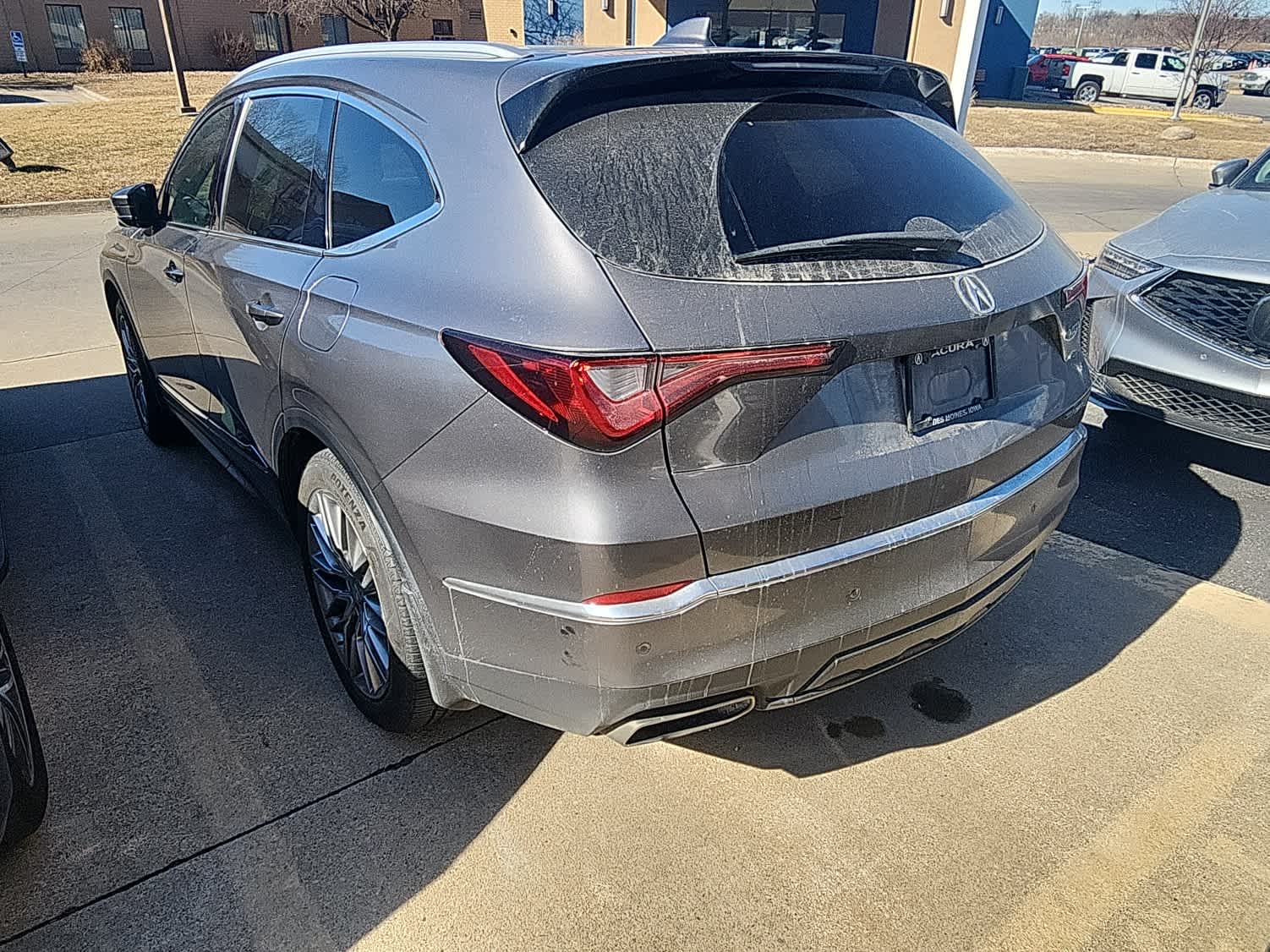 Thumbnail: 2022 Acura MDX - 7