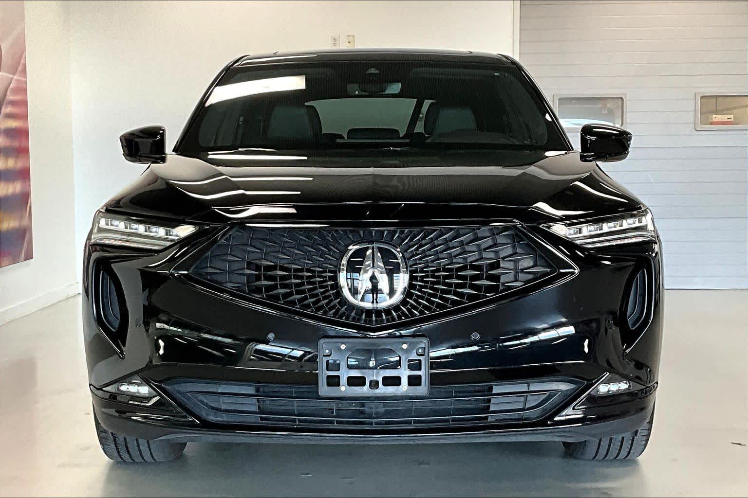 Thumbnail: 2023 Acura MDX - 6