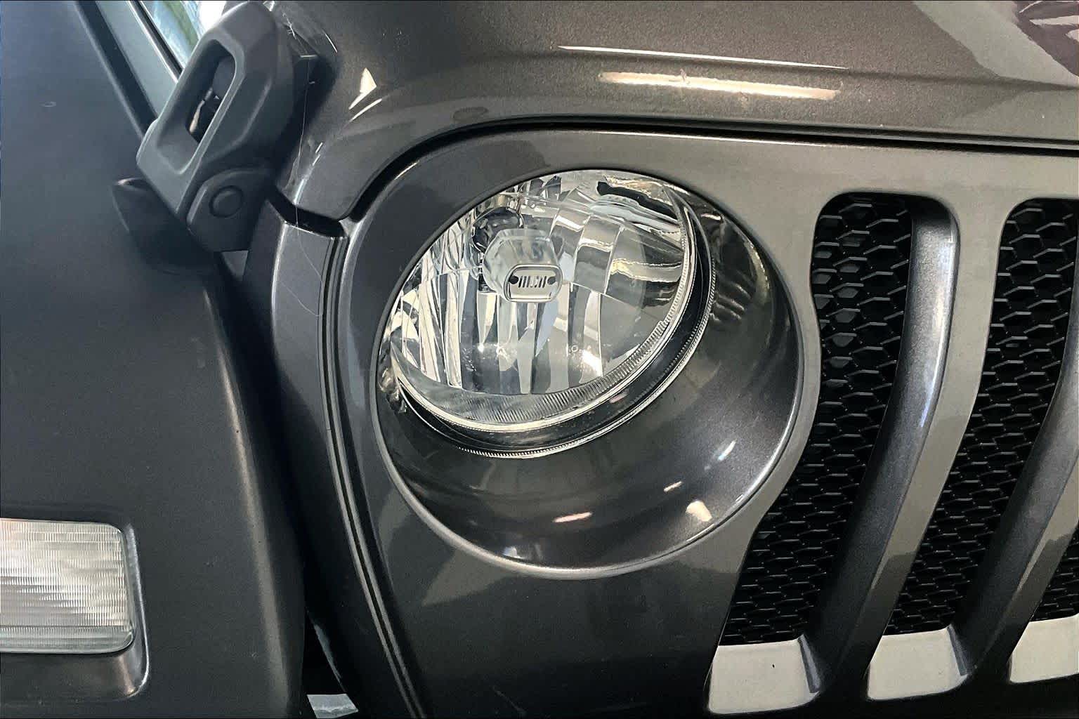 Thumbnail: 2018 Jeep Wrangler - 27