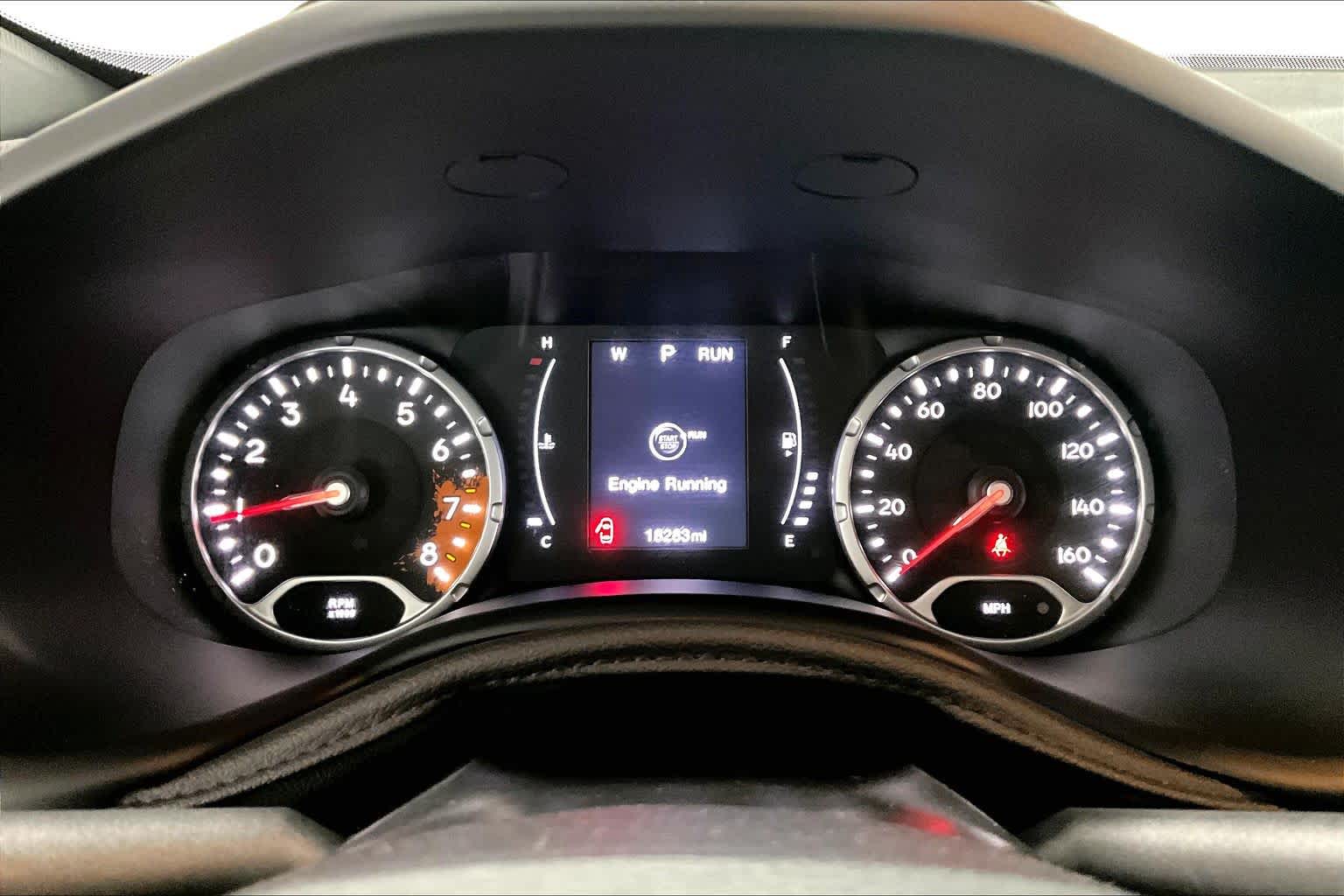 Thumbnail: 2018 Jeep Renegade - 15