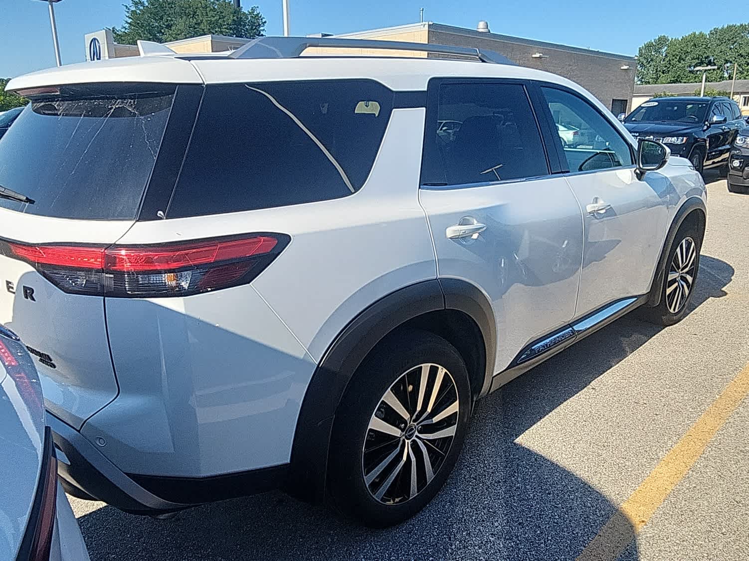 Thumbnail: 2025 Nissan Pathfinder - 4