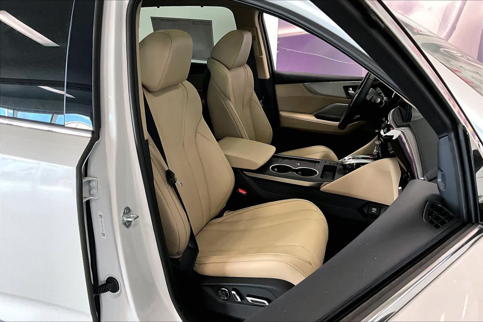 Thumbnail: 2026 Acura MDX - 14