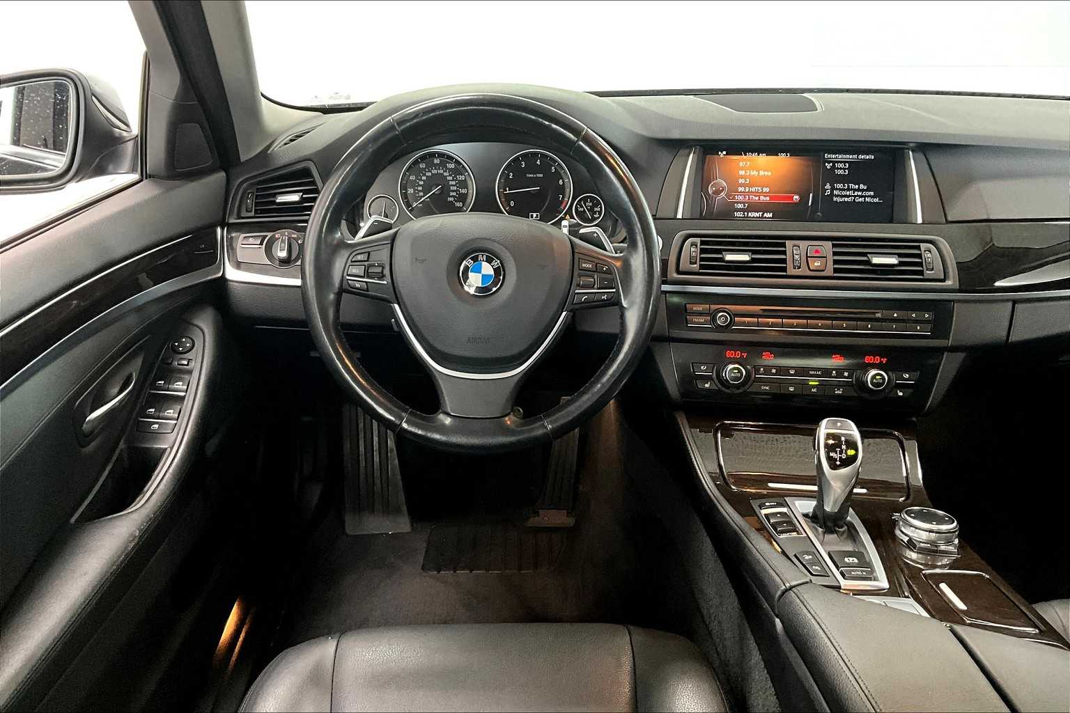 2016 BMW 5 Series 528i xDrive 12