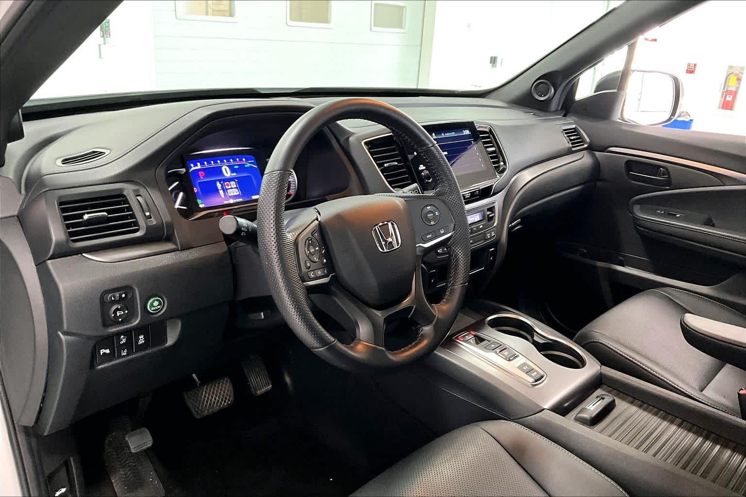 Thumbnail: 2022 Honda Passport - 2