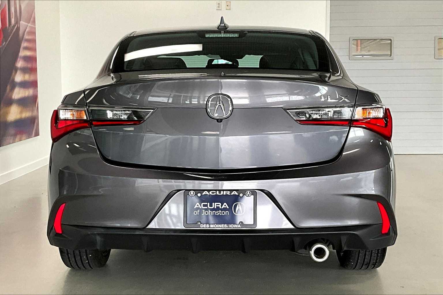 Thumbnail: 2022 Acura ILX - 5
