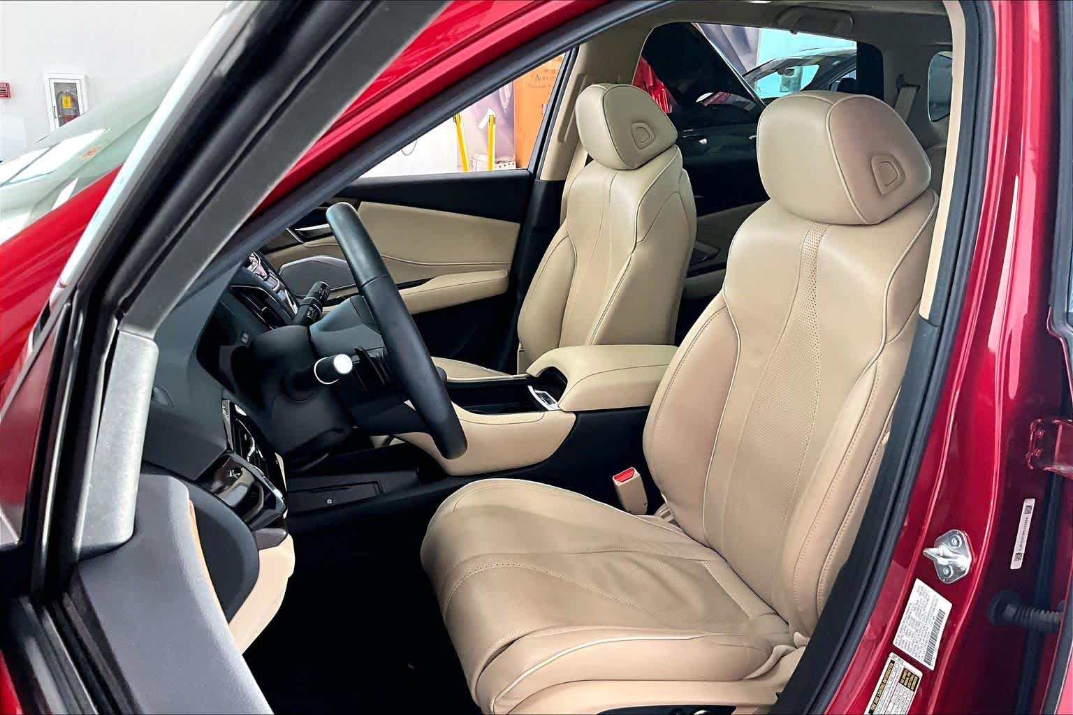 Thumbnail: 2024 Acura RDX - 9