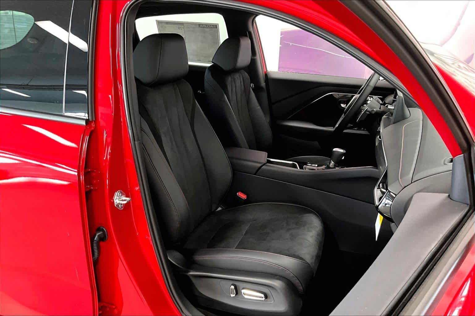 Thumbnail: 2026 Acura ADX - 14