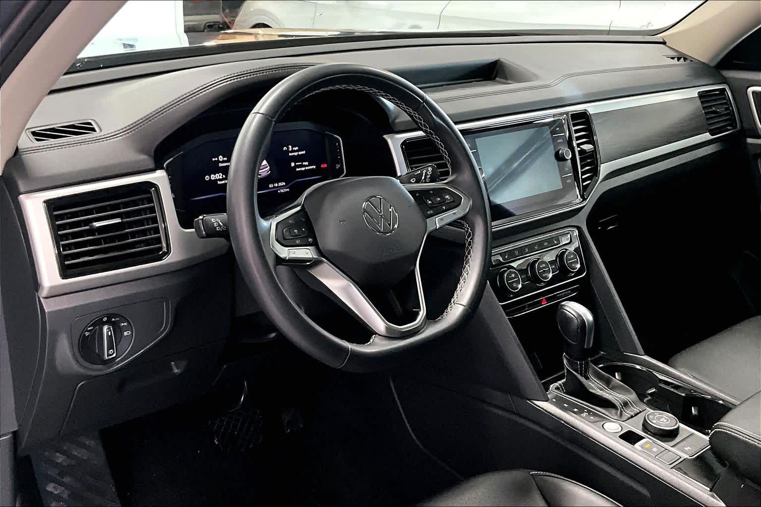 Thumbnail: 2023 Volkswagen Atlas - 2