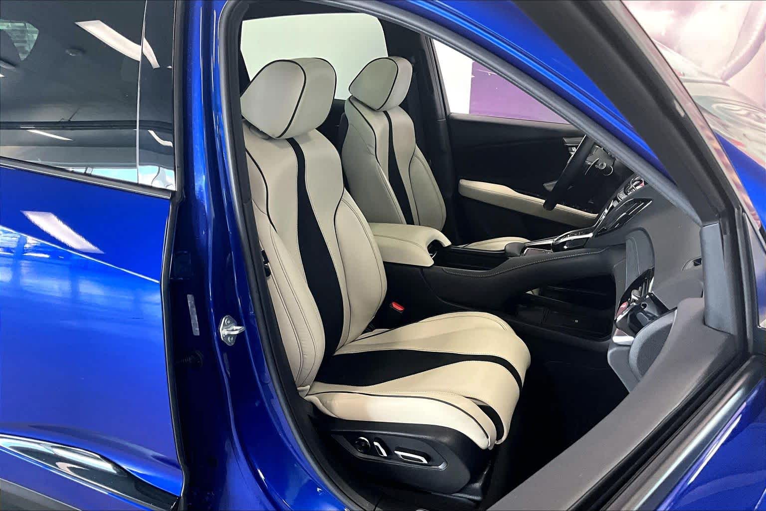 Thumbnail: 2024 Acura RDX - 11