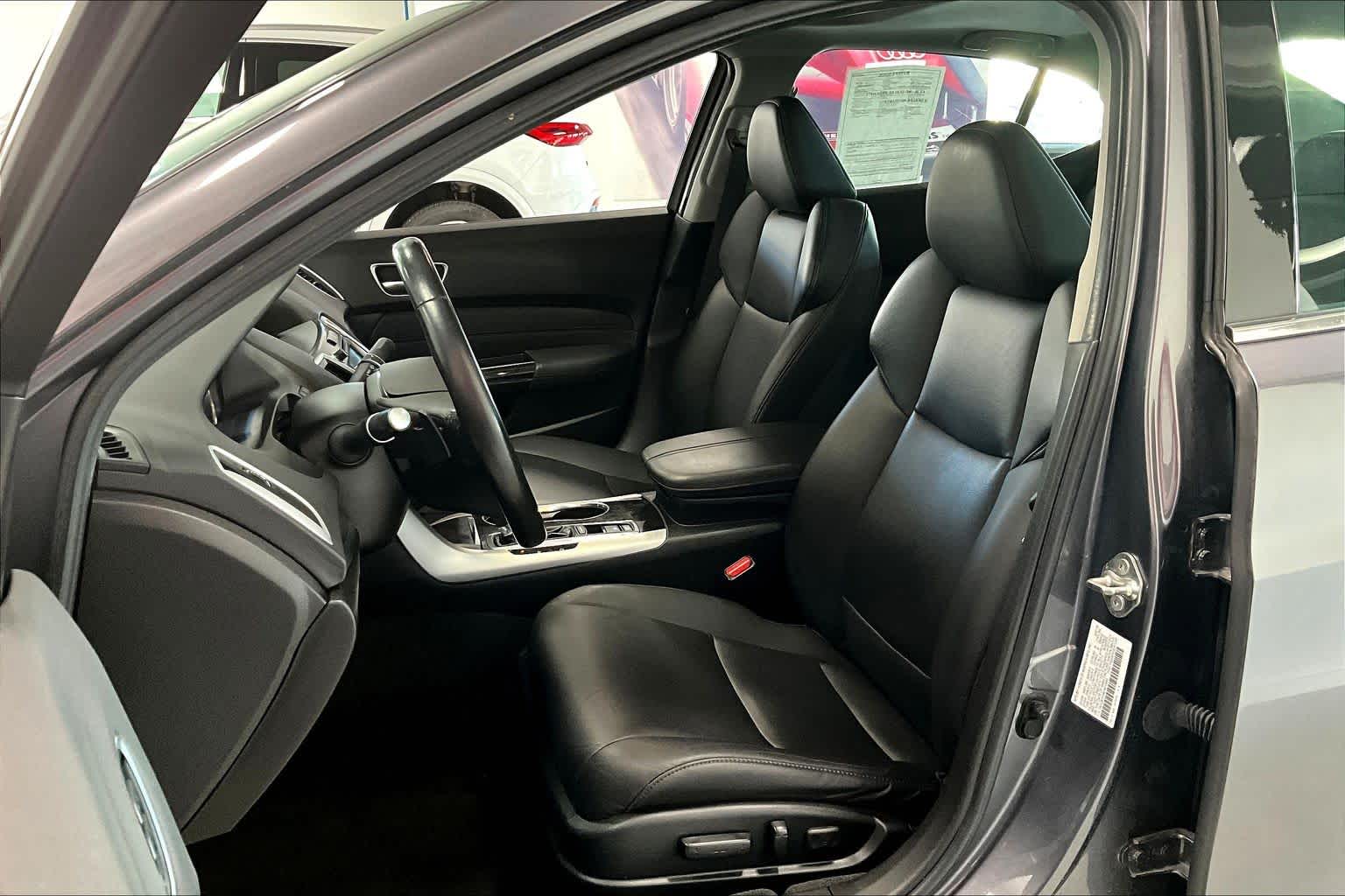 Thumbnail: 2019 Acura TLX - 10