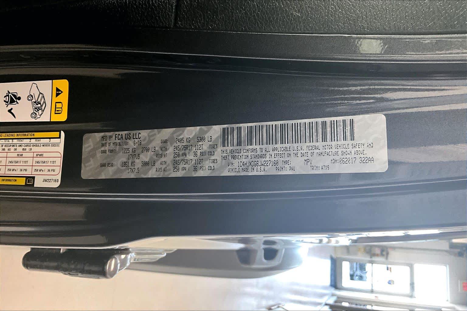 Thumbnail: 2018 Jeep Wrangler - 17