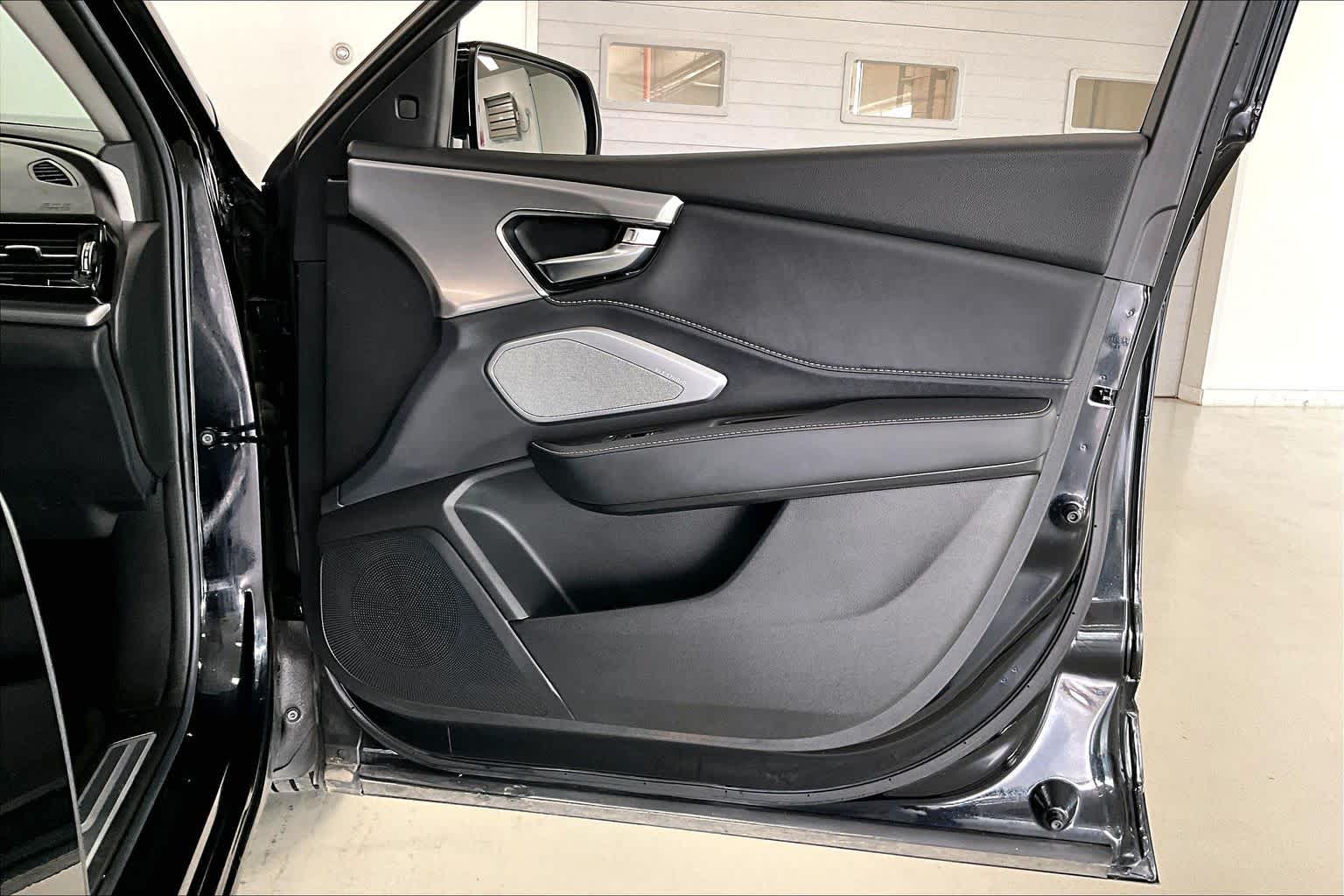 Thumbnail: 2023 Acura RDX - 26