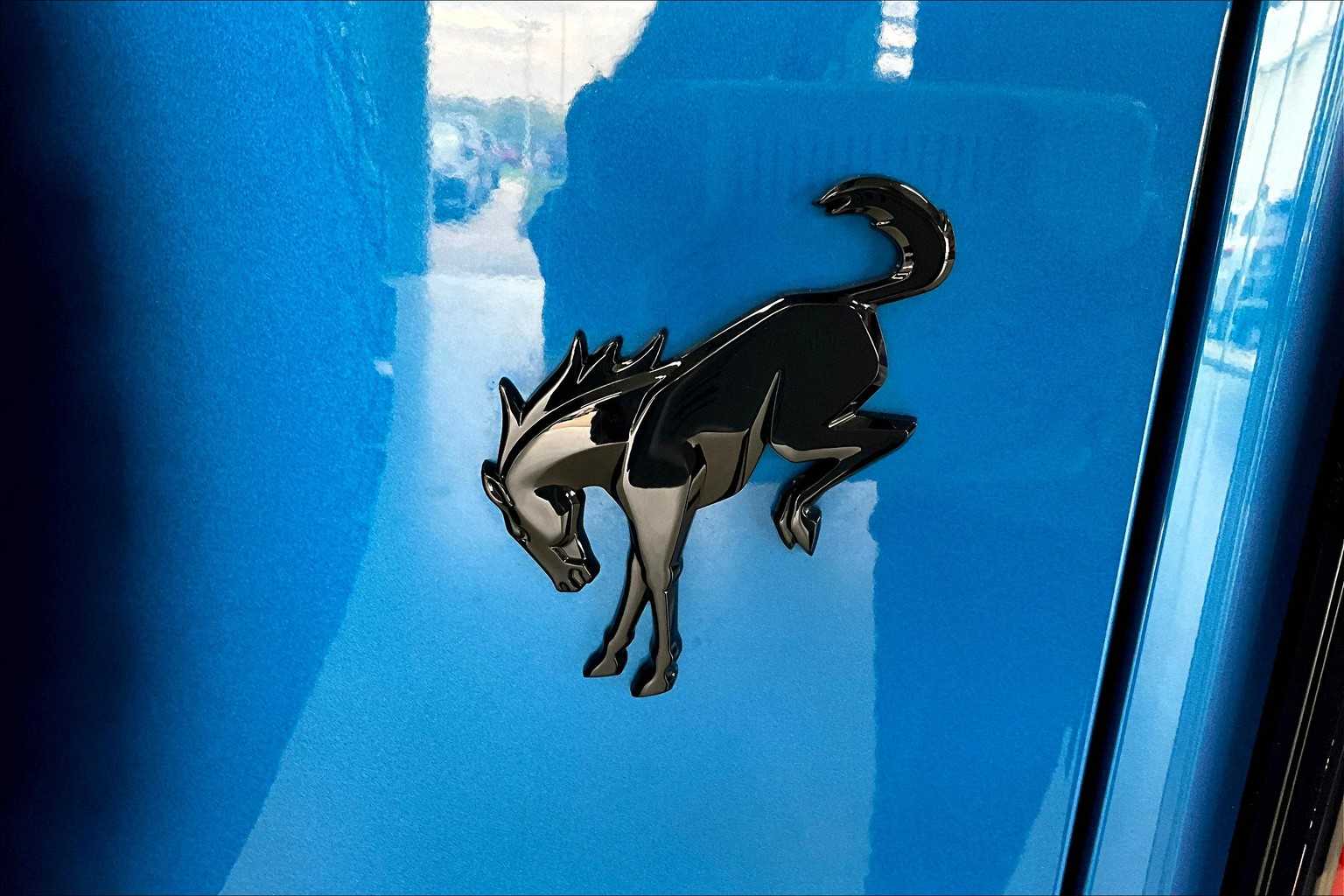 Thumbnail: 2021 Ford Bronco - 7