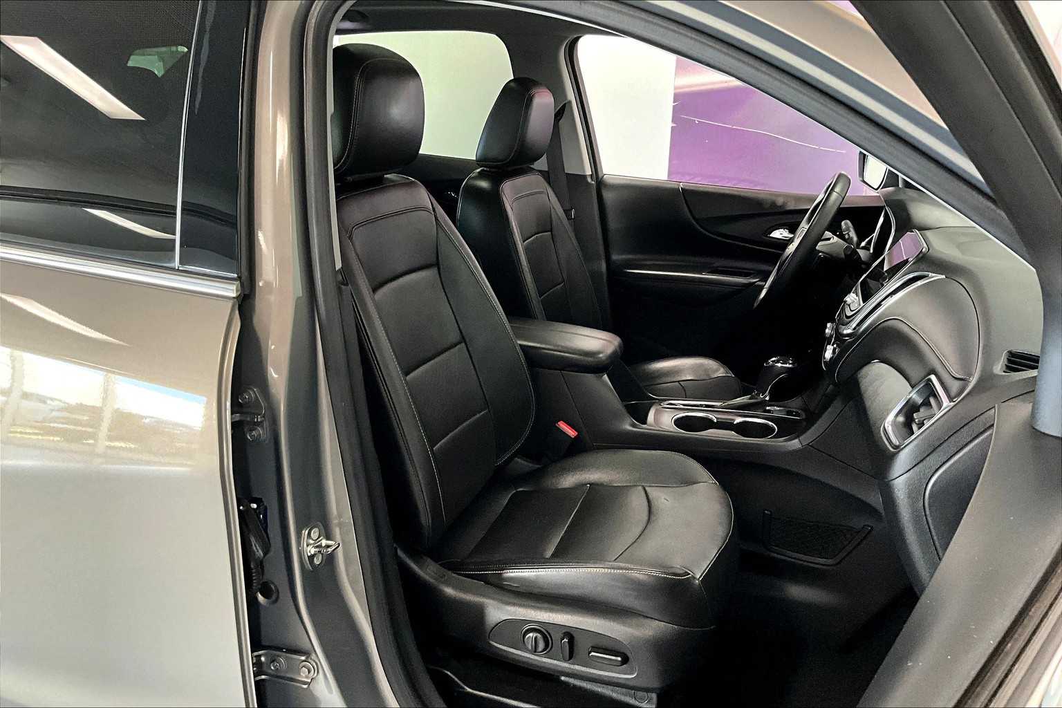 Thumbnail: 2018 Chevrolet Equinox - 12