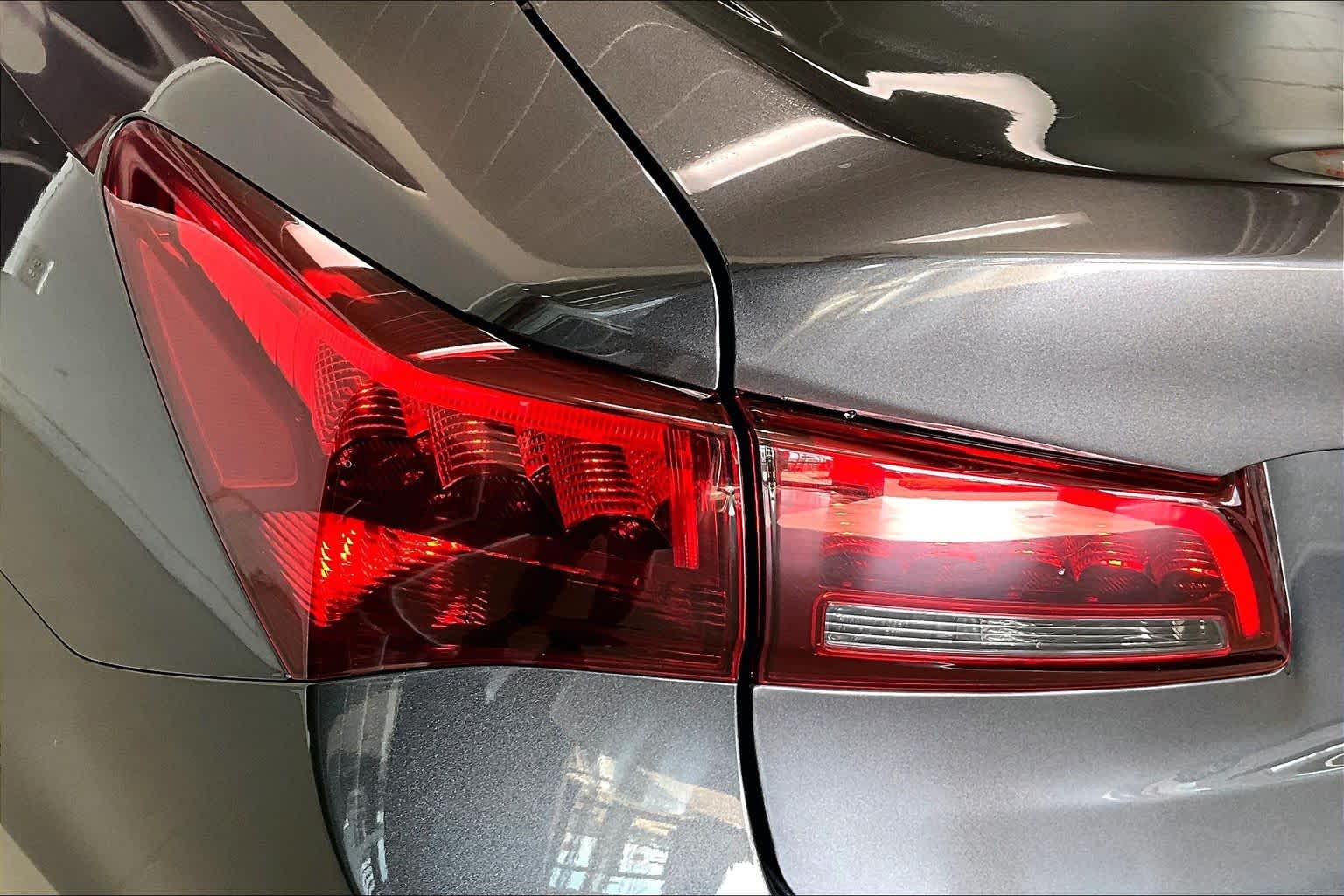 Thumbnail: 2015 Acura TLX - 30
