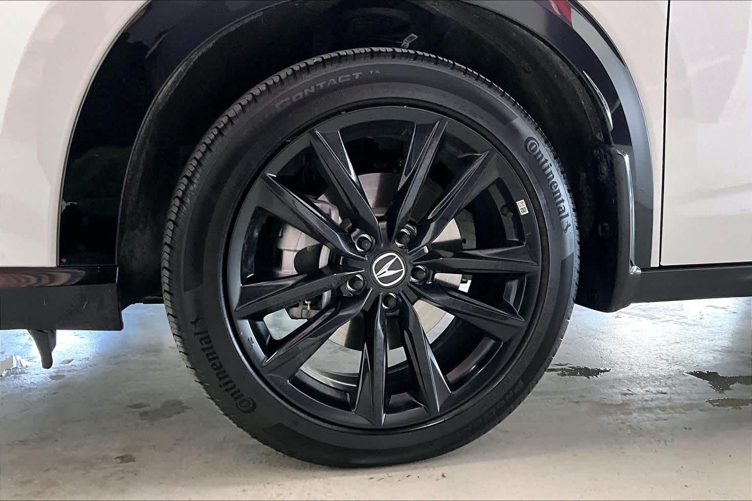 Thumbnail: 2025 Acura ADX - 8