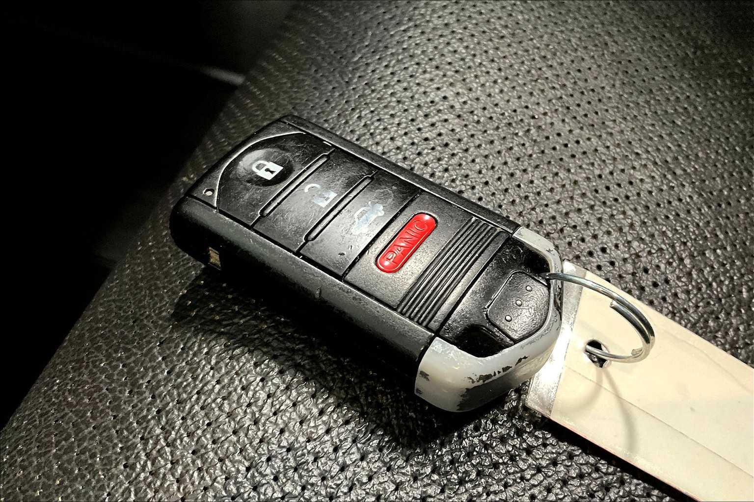 2013 Acura ILX Technology 18