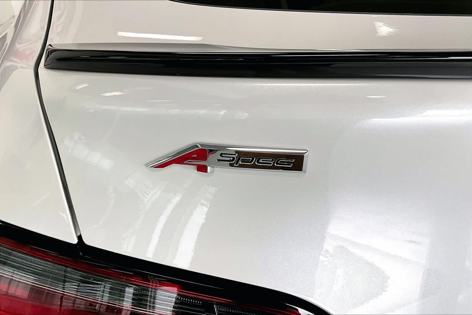 Thumbnail: 2023 Acura Integra - 7