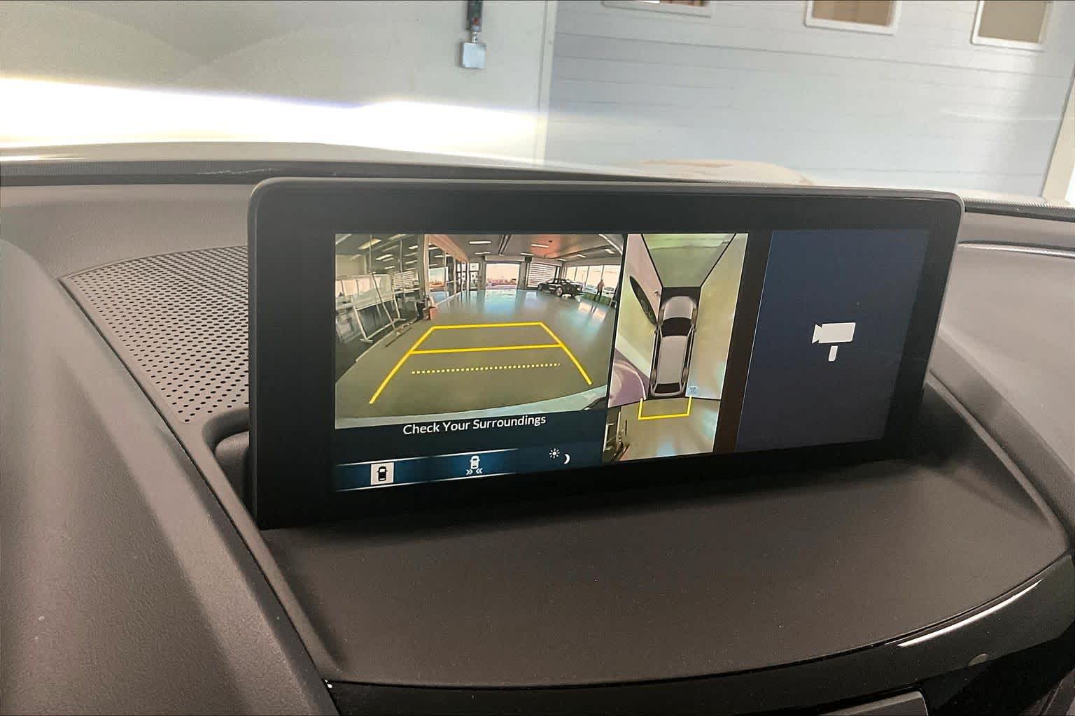 Thumbnail: 2024 Acura RDX - 24