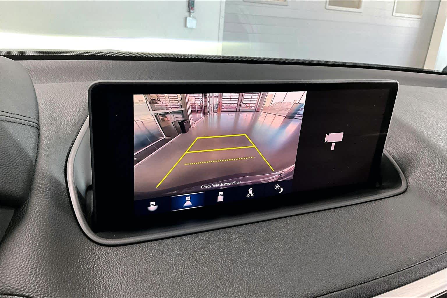 Thumbnail: 2023 Acura MDX - 24