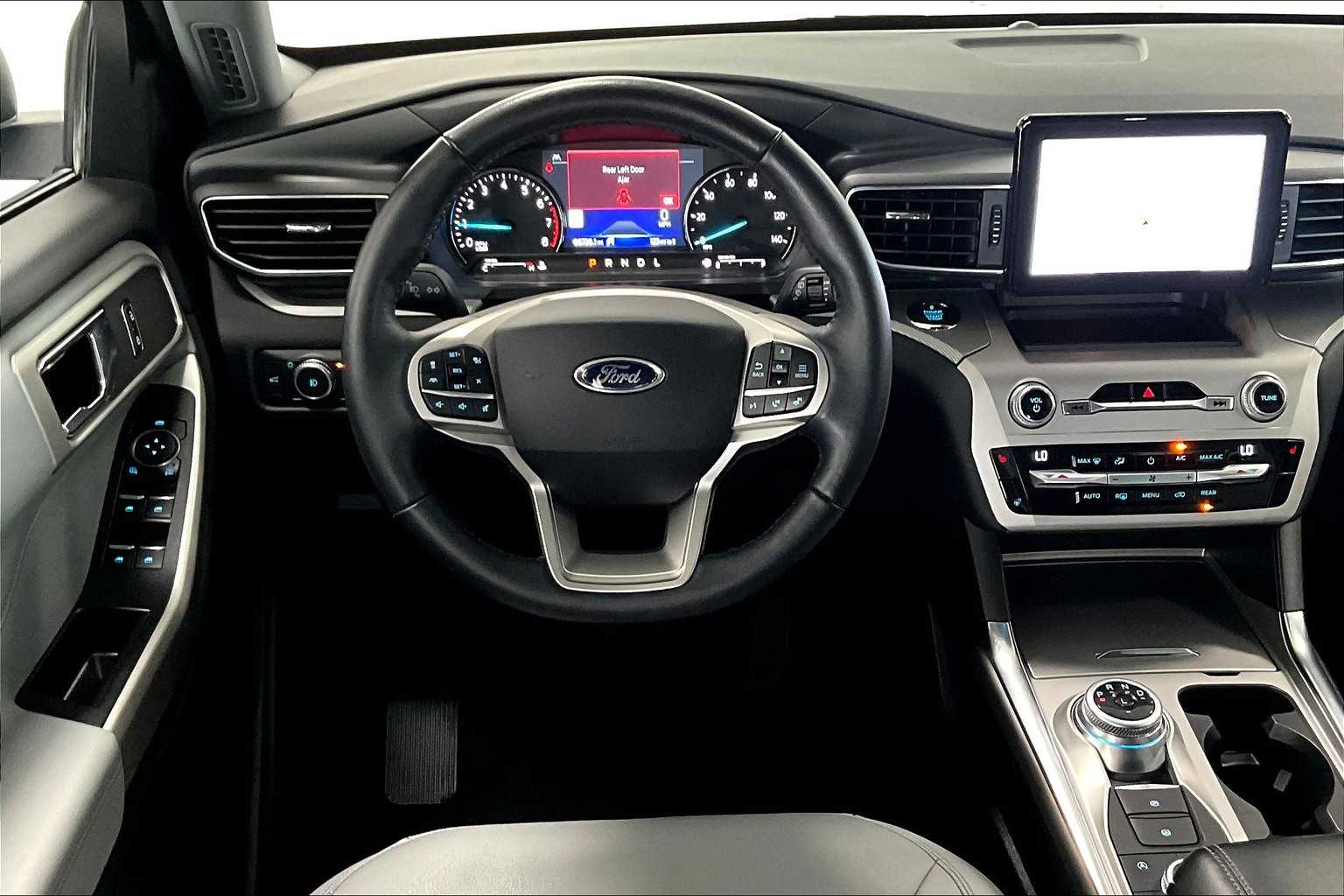 Thumbnail: 2021 Ford Explorer - 12