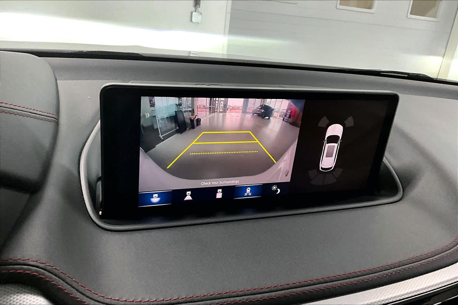 Thumbnail: 2022 Acura MDX - 24